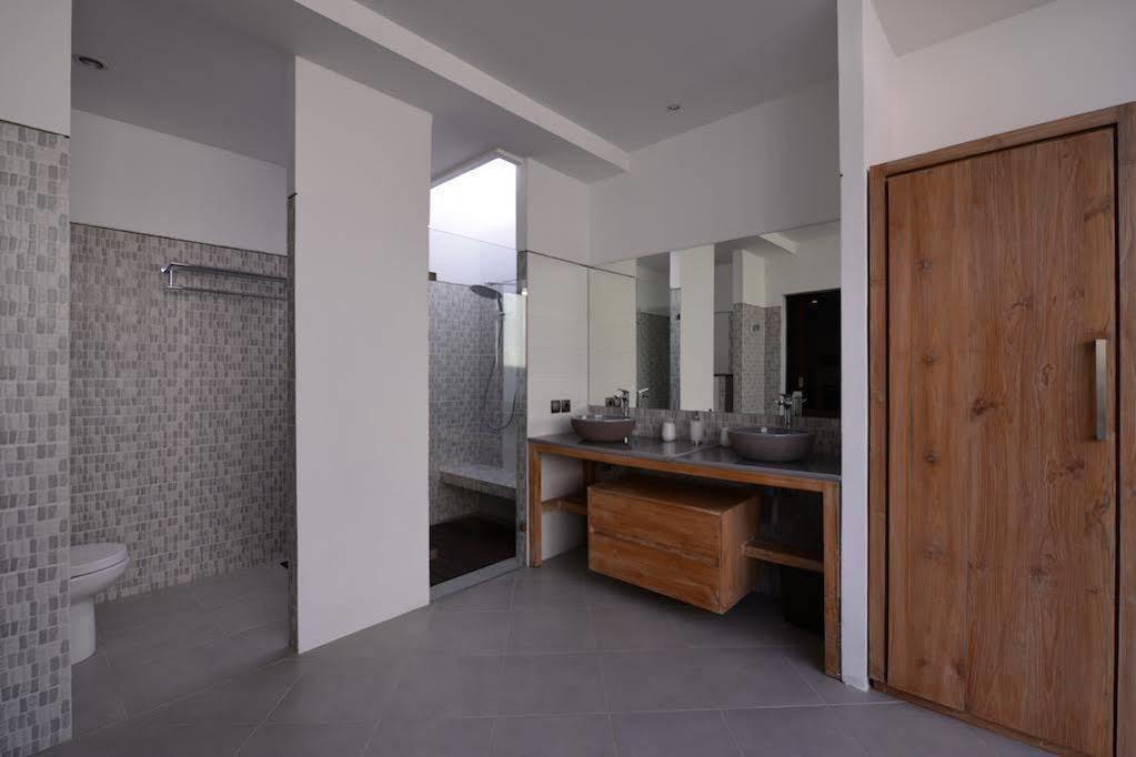 Zoe Villa Canggu  Exterior photo